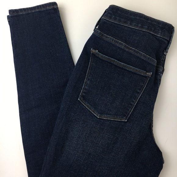 Universal Thread High Rise Jegging 